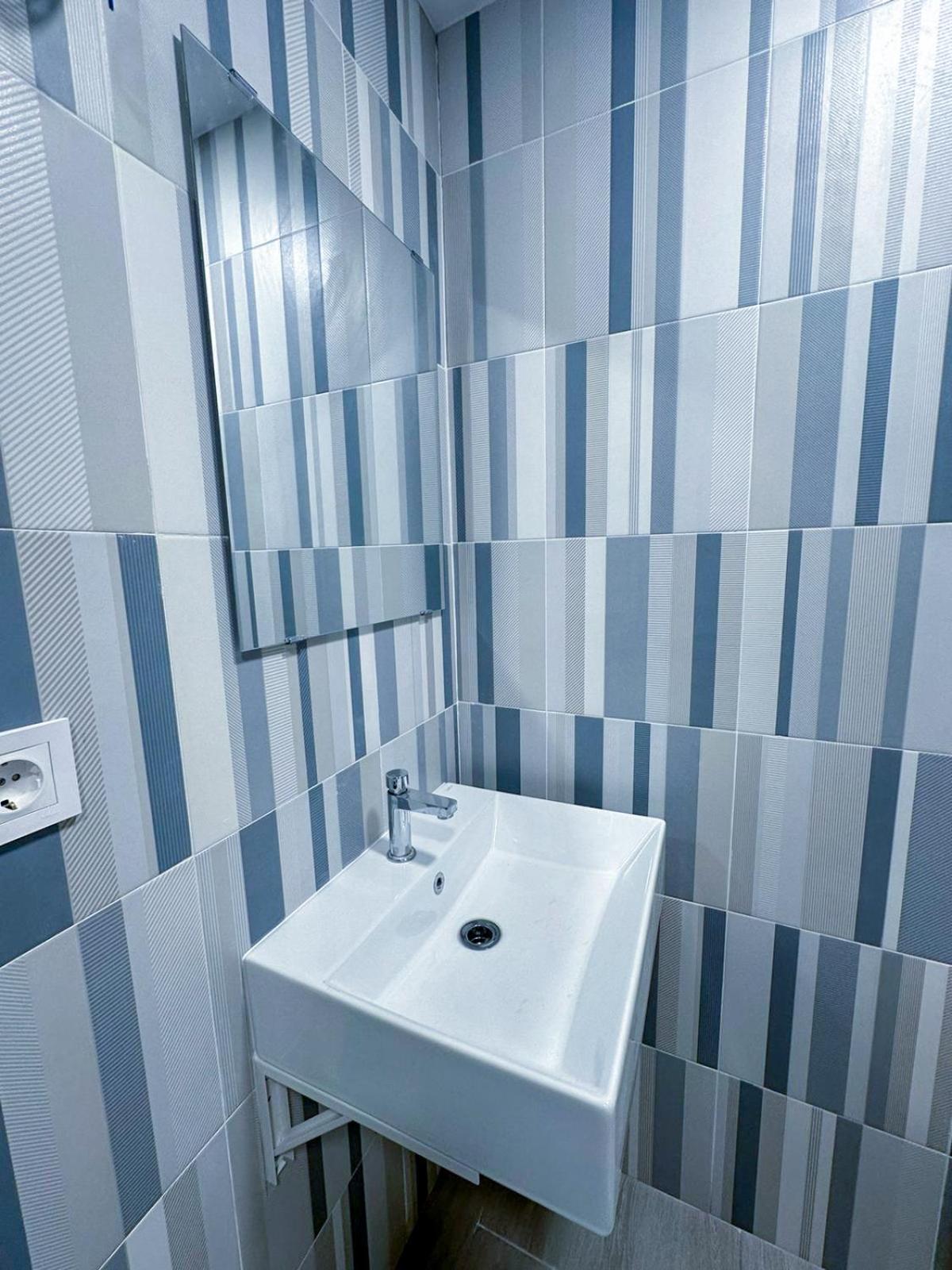 Zur Boutique Hostel フエンヒロラ エクステリア 写真